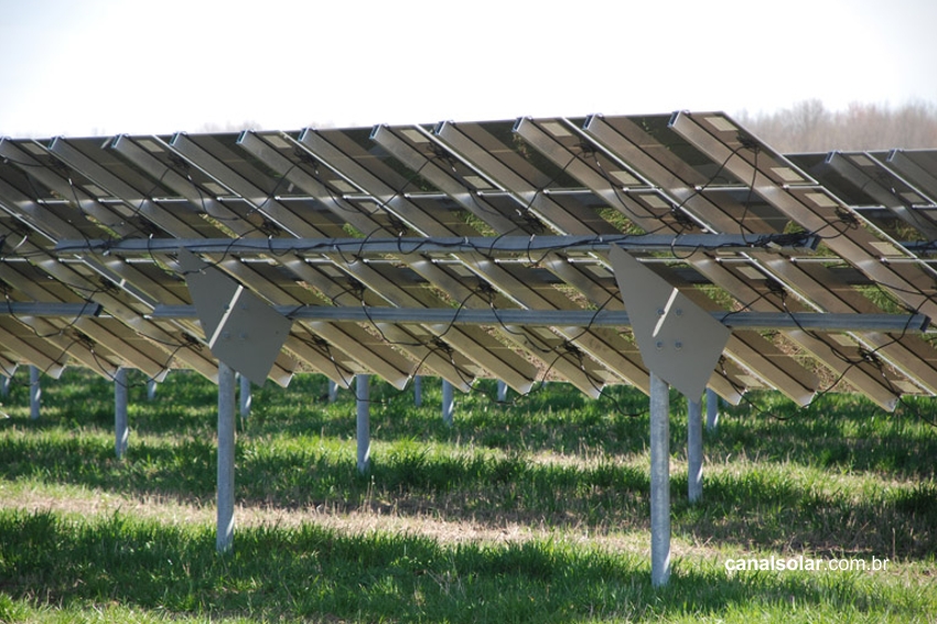 Como fazer o cabeamento elétrico de módulos fotovoltaicos?