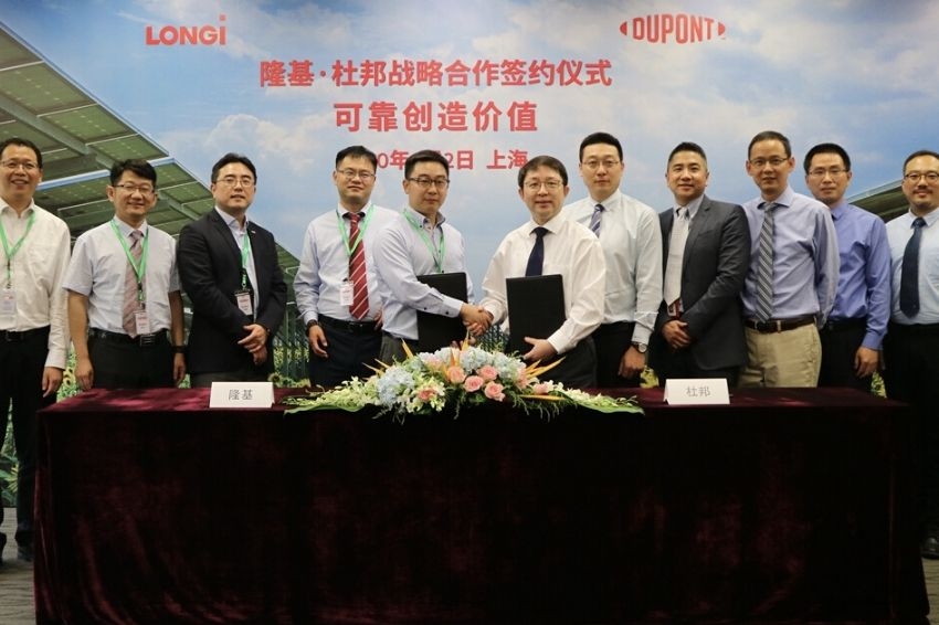 LONGi e DuPont fortalecem parceria de cooperação estratégica