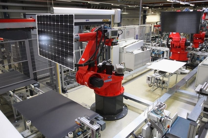 Empresas do setor solar se unem para produzir módulos maiores que 600 W