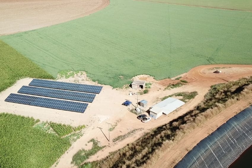 Brasil recebe 1º pivô do mundo acionado exclusivamente por energia solar