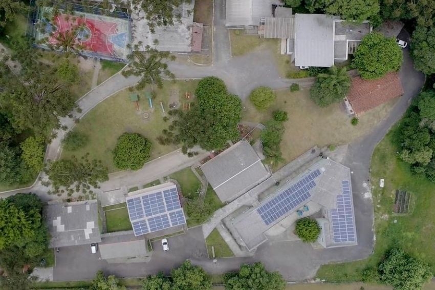 Copel implanta energia solar em ONG que acolhe crianças e adolescentes