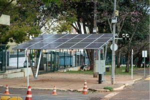 Escolas municipais do Paraná serão equipadas com energia solar