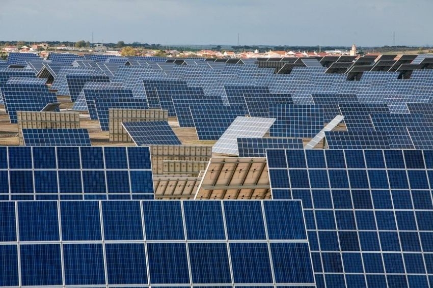 Tarifa solar mais baixa do mundo é registrada em Portugal