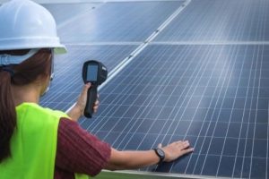 Brasil é o 8º país que mais gerou empregos no setor solar em 2019