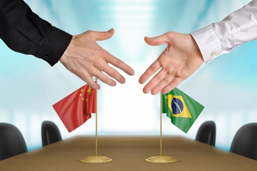 China aposta no setor elétrico brasileiro