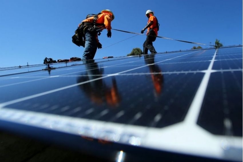 Seguro para painéis solares traz benefícios para empresas e consumidores