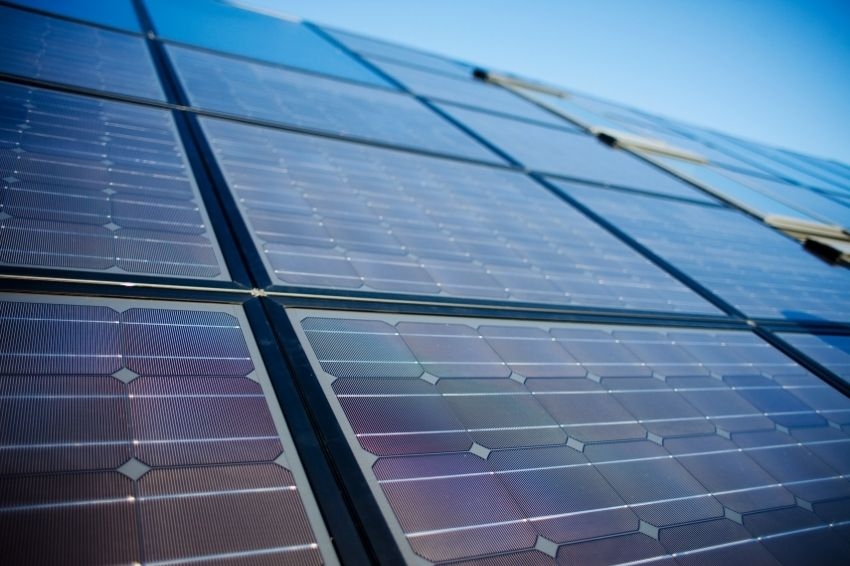 Solar Group lança nova linha de estruturas 3 x 1 e sem furação Solar Group lança nova linha de estruturas 3 x 1 e sem furação