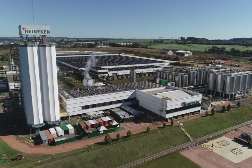 Heineken vai produzir cerveja com uso da energia solar no Brasil