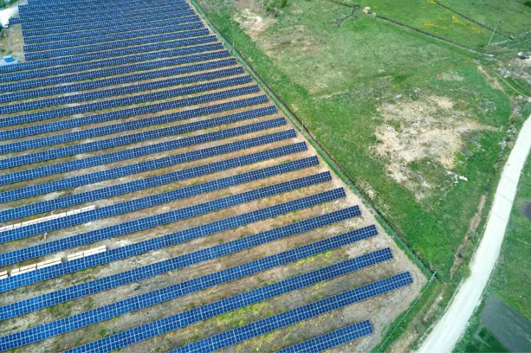 Canal Solar - Como funciona o sistema de aterramento em uma usina solar