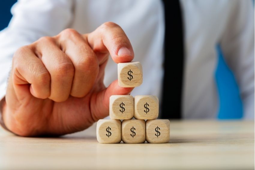 Pirâmide financeira no setor solar: cautelas e recomendações Pirâmide financeira no setor solar: cautelas e recomendações