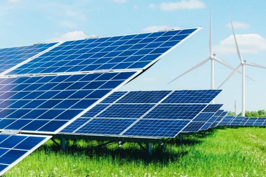Iberdrola anuncia planos para dobrar investimentos em renováveis até 2030