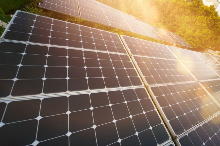 Seguro garante retorno de investimentos de empresas em eficiência energética Seguro garante retorno de investimentos de empresas em eficiência energética