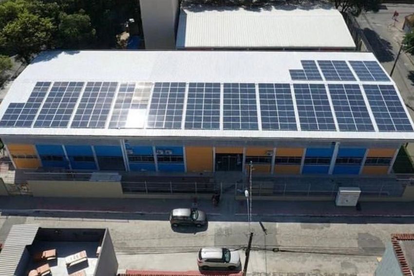 Energia solar começa a ser instalada em escolas estaduais do ES