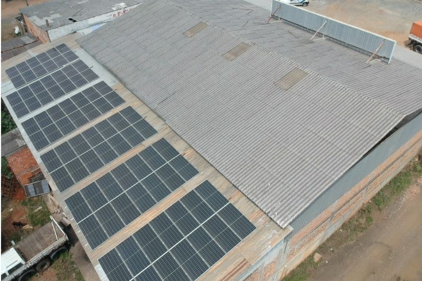Empreendedor tem economia de R$ 3 mil com uso de energia solar