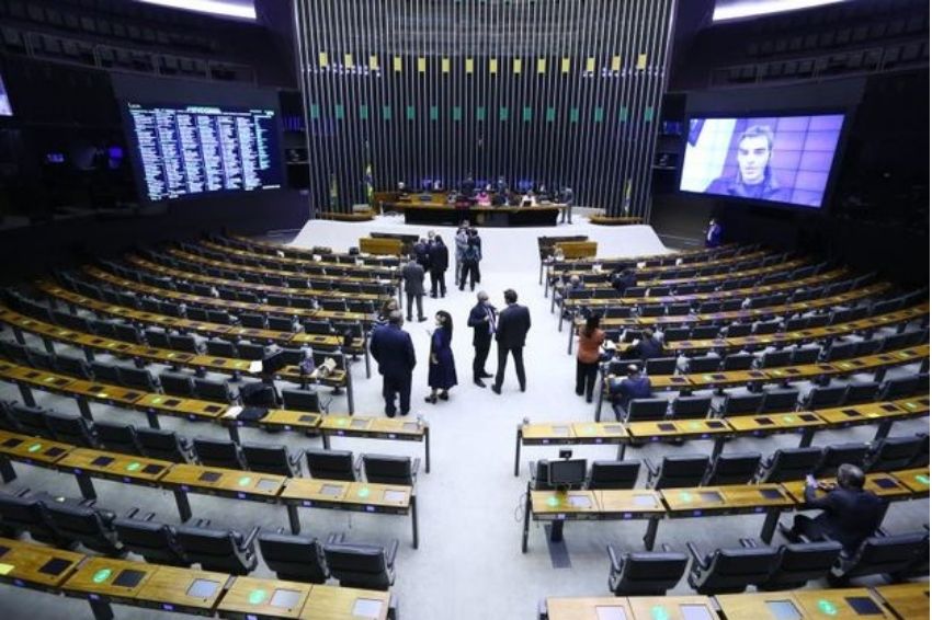 PL 5829 deverá ser votado nesta quarta (18), afirma Lafayette PL 5829 deverá ser votado nesta quarta (18), afirma Lafayette