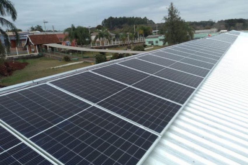 Escolas técnicas agrícolas do RS recebem sistemas de energia solar