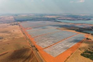 Maior parque fotovoltaico de SP é inaugurado