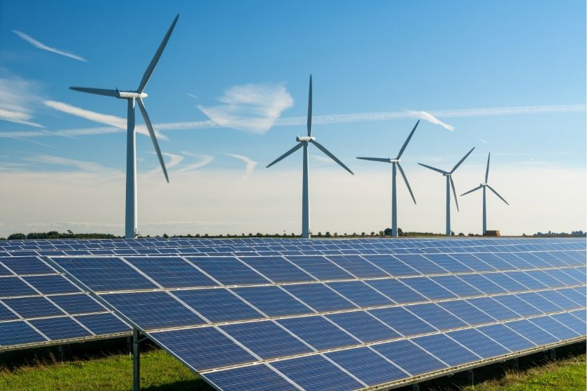 PL quer criar programa de incentivo à energia eólica e solar