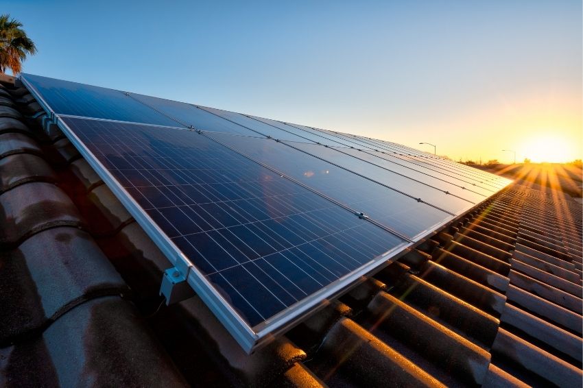 Caixa oferece linha de crédito para pessoas físicas instalarem sistema fotovoltaico