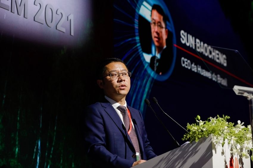 Huawei apresenta soluções digitais para geração de energia limpa