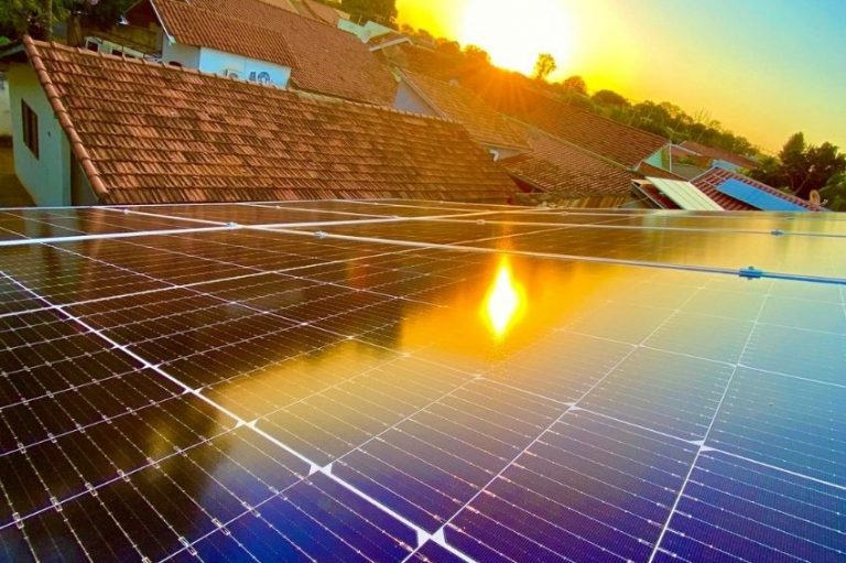 Mercado de energia solar fotovoltaica está mais maduro e inteligente