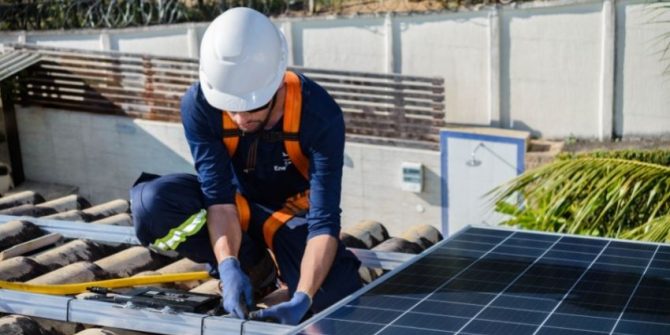 Brasil é o sétimo país que mais gera empregos no setor solar no mundo