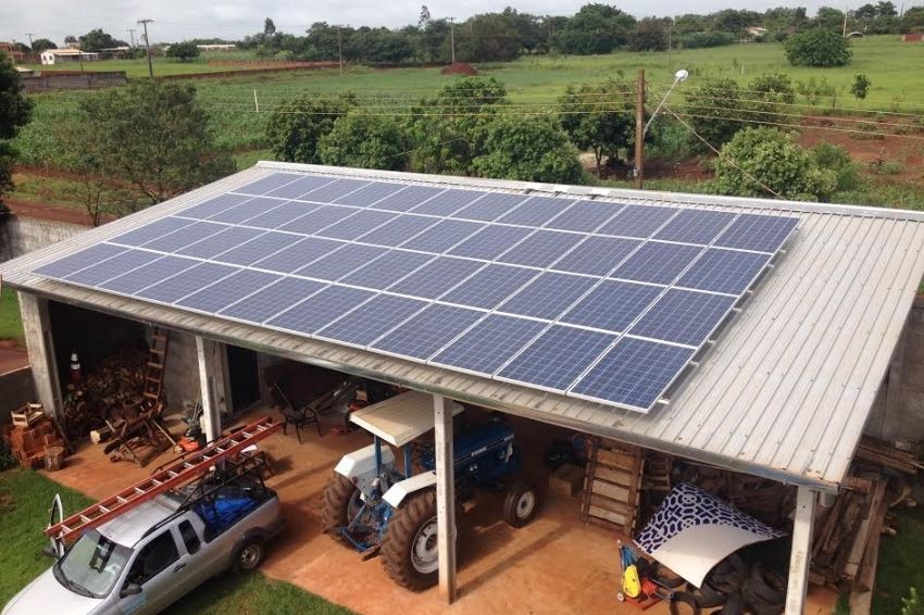 Estado do Paraná facilita acesso de agricultores à energia solar