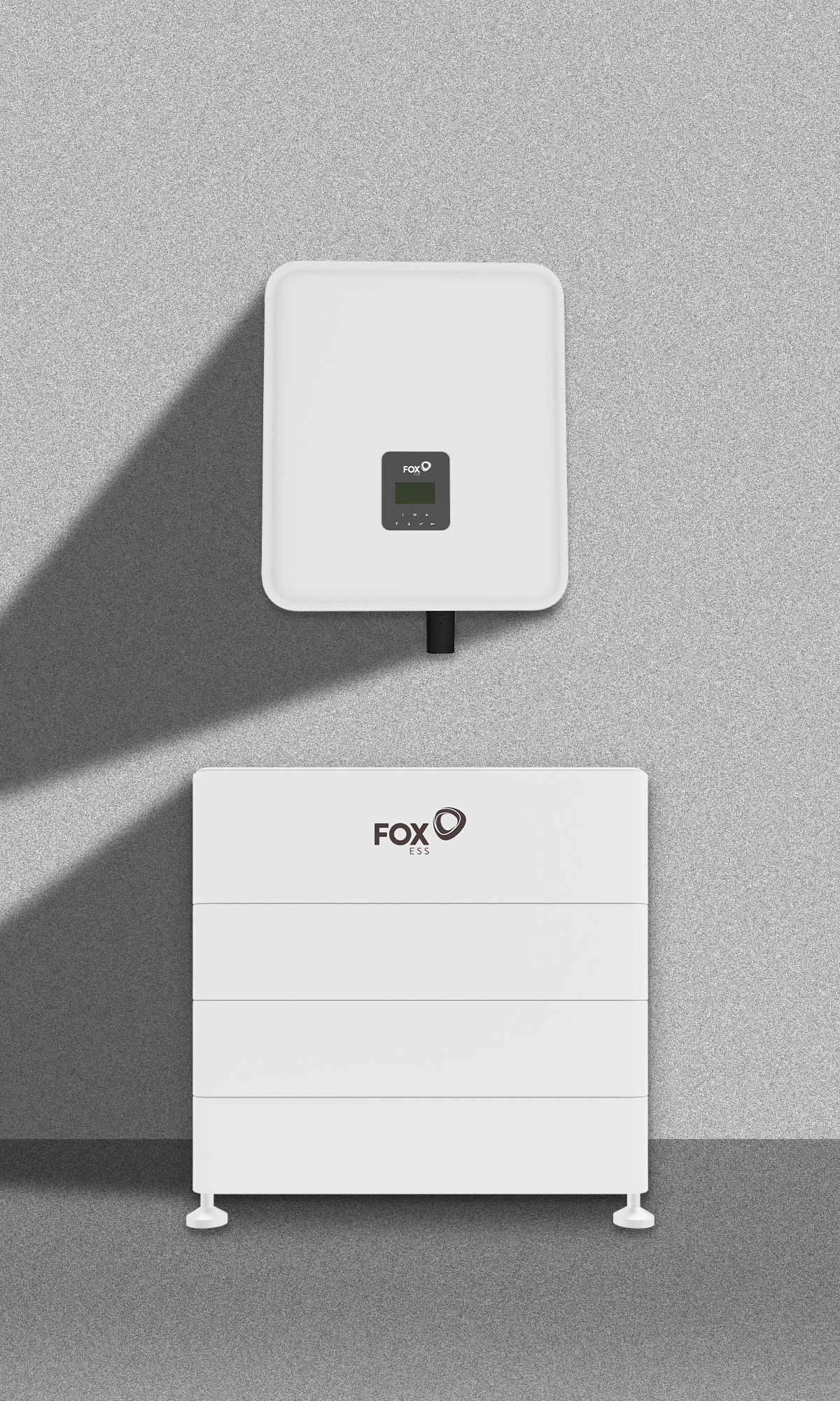Inversor fotovoltaico e bateria da Fox. Foto: FoxESS/Divulgação