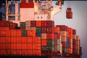 Congestionamentos em portos chineses vai prejudicar a entrega de equipamentos