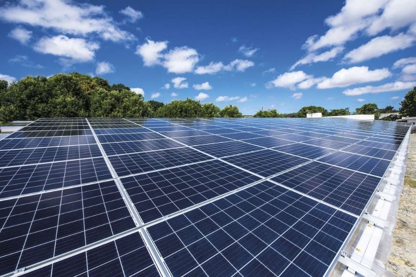 Cearé inaugura maior usina pública de geração solar do estado