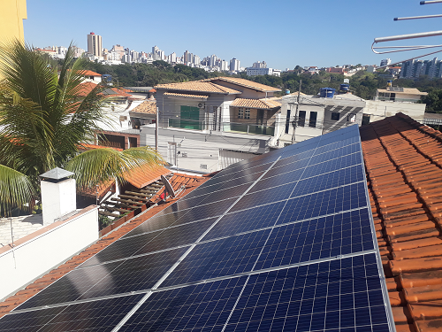 Energia solar residencial segue crescendo no Brasil. Foto: Tesla/Divulgação