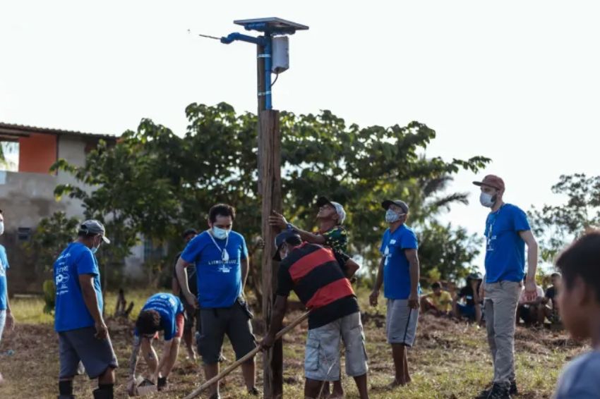 Projeto voluntário leva energia para mais de 1,3 mil pessoas na Amazônia