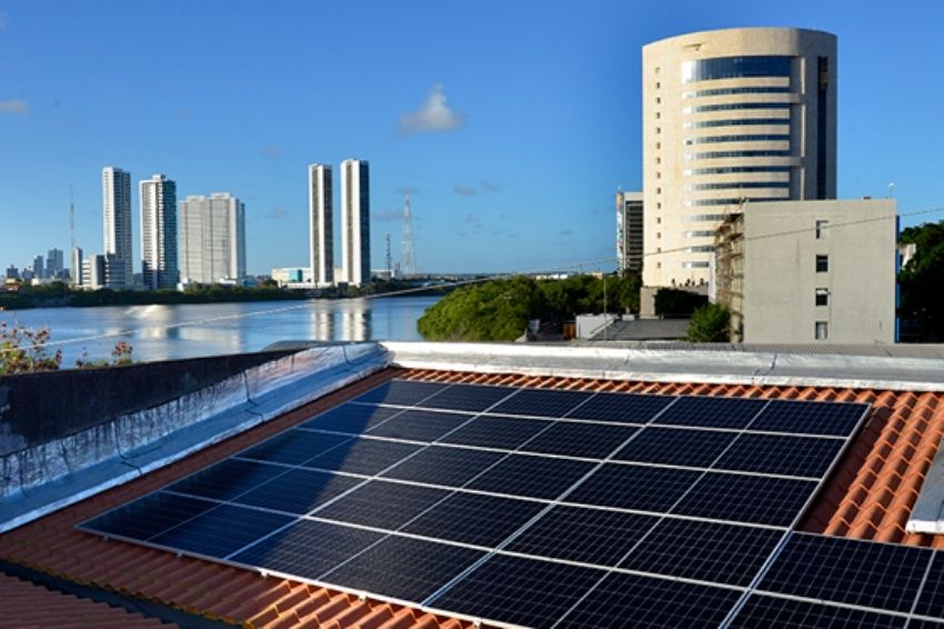 TRF5 anuncia nova instalação de usina fotovoltaica