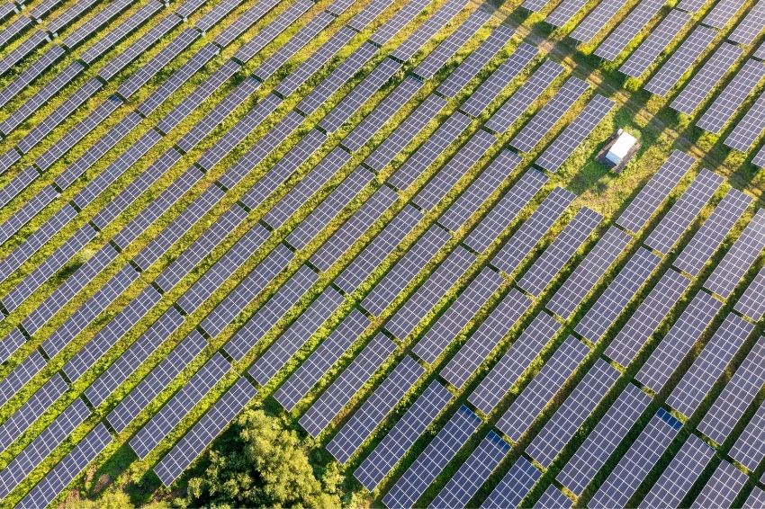 Hydro Rein fecha parceria para construir usina solar em MG