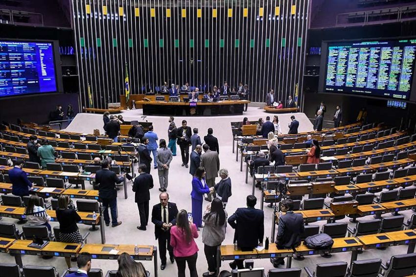 Congresso Nacional derruba vetos de Bolsonaro na Lei 14.300