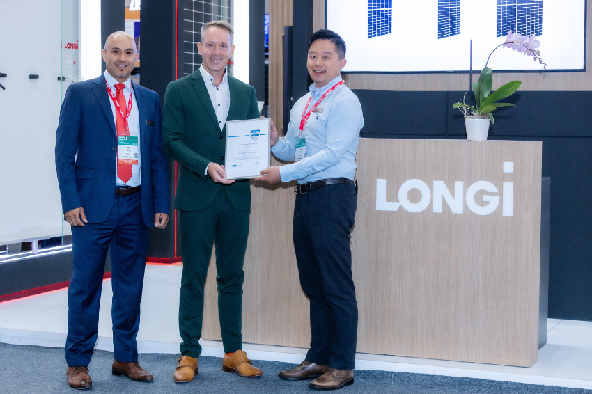 LONGi recebe selo “Top Brand PV 2022” para o mercado latino-americano