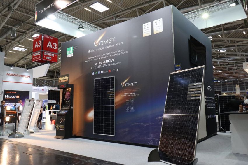 AE Solar exibe novas tecnologias em painéis solares na Intersolar