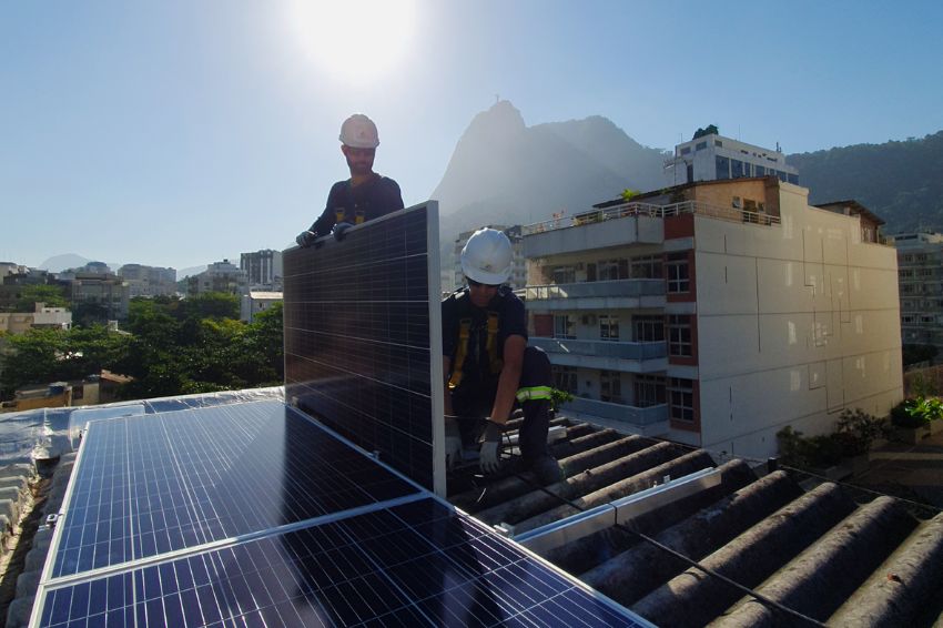 Acordo é firmado para ampliar oportunidades às empresas de solar no RJ