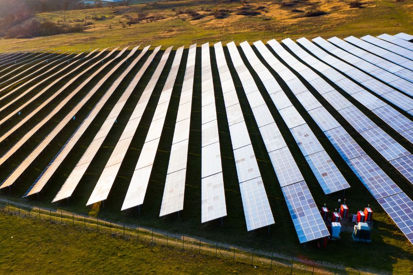 Canal Solar UFLA desenvolve tecnologia para manutenção de usinas solares