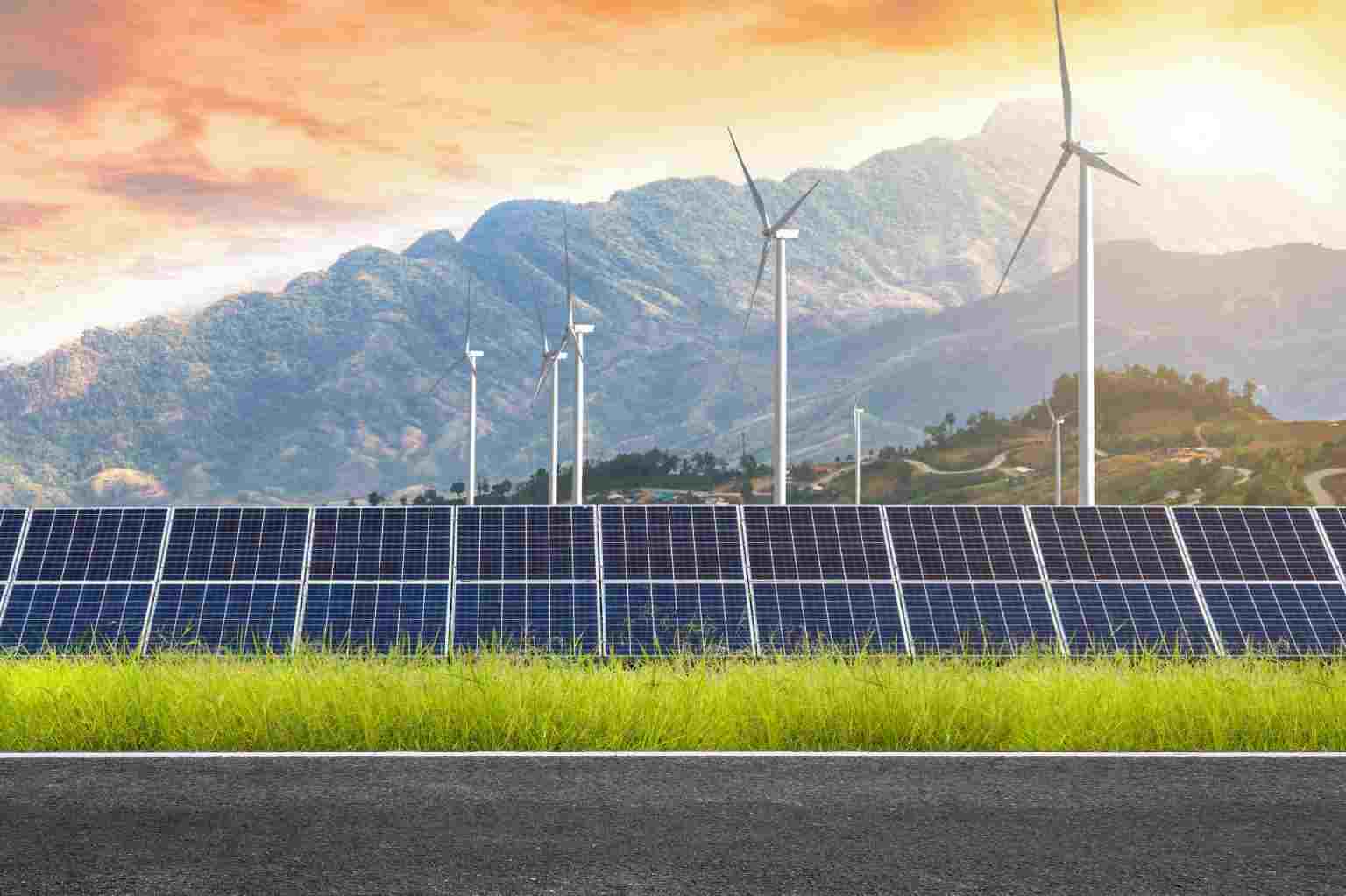 18-11-22-canal-solar-Países em desenvolvimento elevam ambições políticas de energia limpa