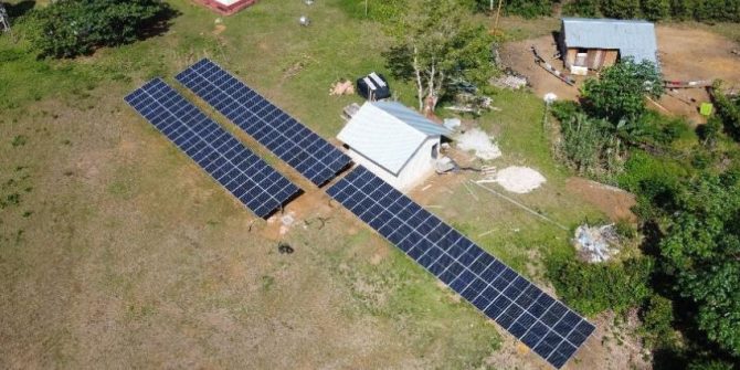 07-12-22-canal-solar-Sistema híbrido na Amazônia elimina 53 toneladas de CO2 por ano