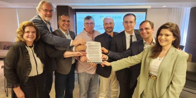 09-12-22-canal-solar-Comerc, Casa dos Ventos e Pecém assinam pré-contrato para produzir H2V