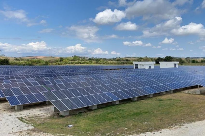 Usinas solares beneficiarão 500 pequenos comércios no interior de SP.