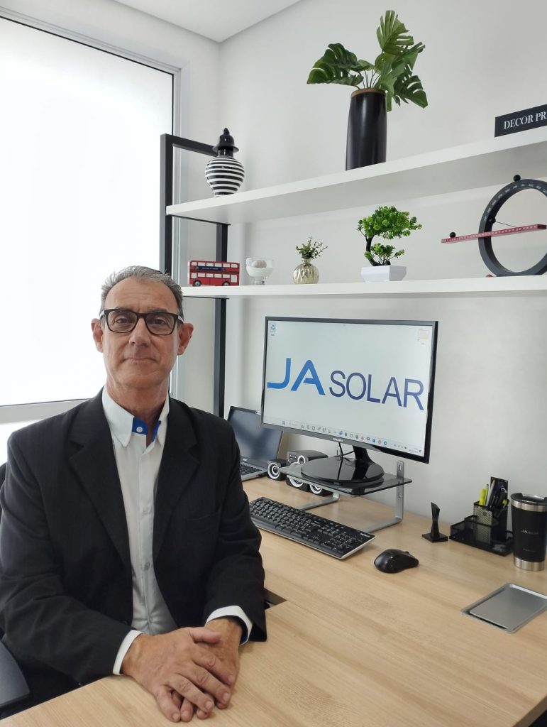 JA Solar atinge vendas de 1,4 GW no Brasil em 2022