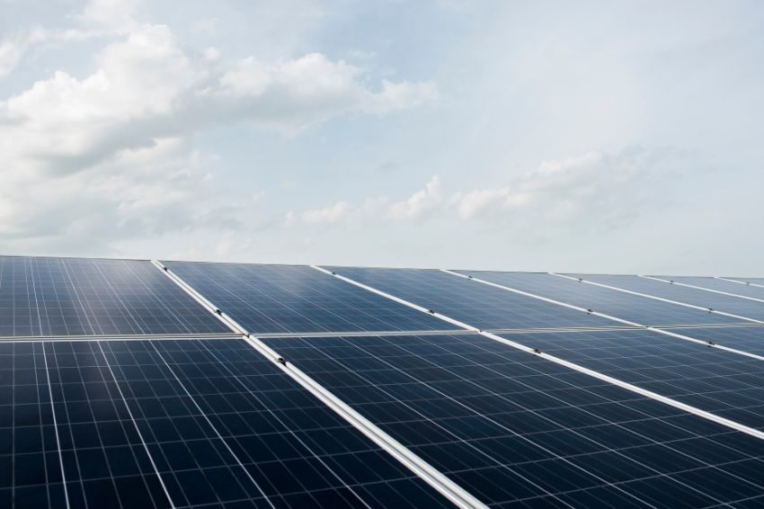 Câmara dos Deputados prevê economia anual de R$ 800 mil com solar
