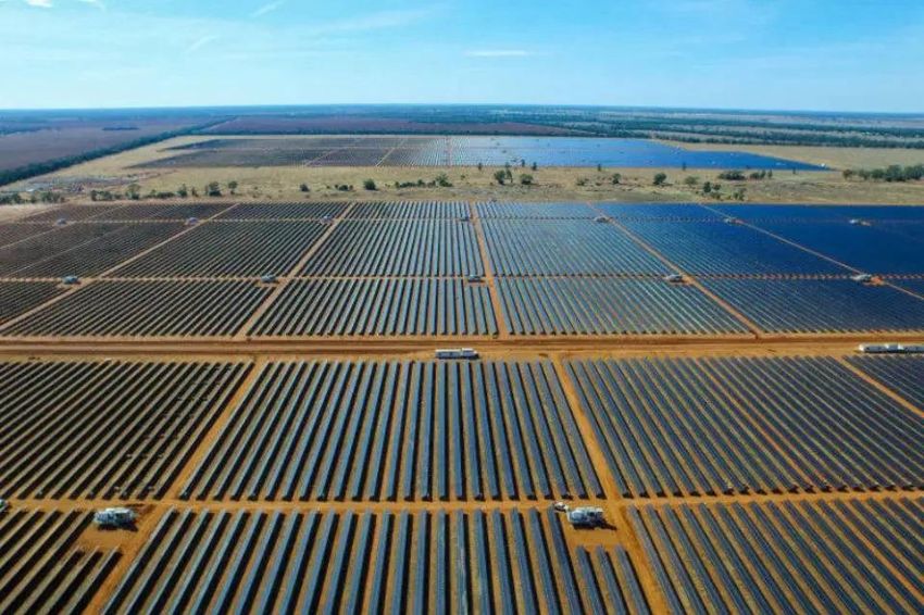Brasil já possui quase 100 GW em projetos de GC solar