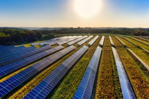 Financiamento para sistemas de energia solar somou R$ 35,1 bi em 2022