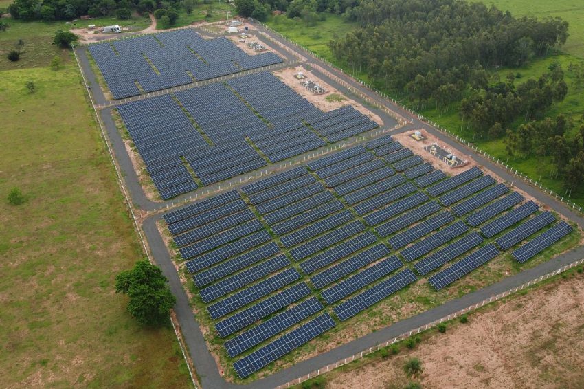 Canal Solar JA Solar e (re)energisa firmam acordo de mais de 400 MW