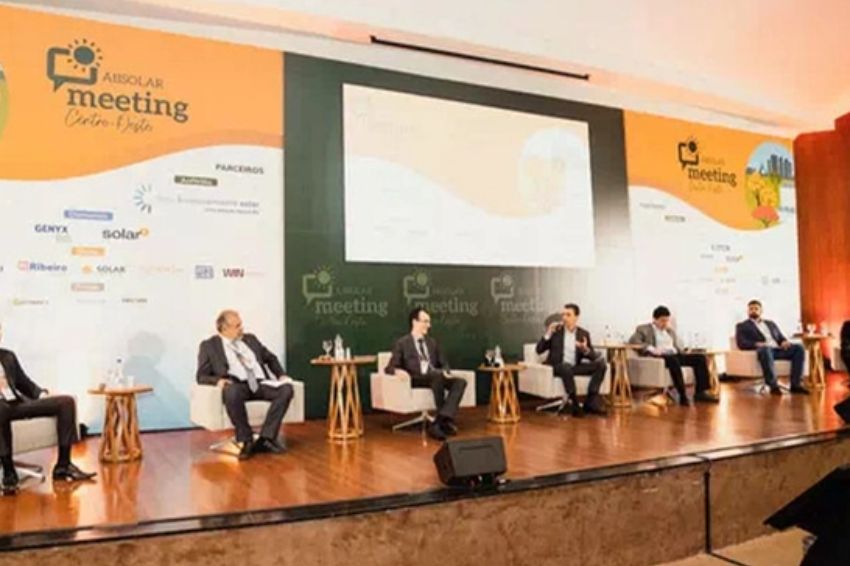 ABSOLAR realiza encontro em Mato Grosso para debater expansão do mercado