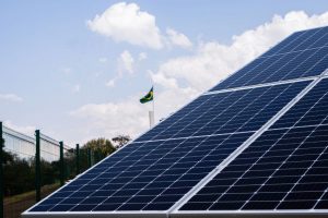 29-06-23-canal-solar-Brasil deve adicionar 44 GW de potência de energia solar até 2027